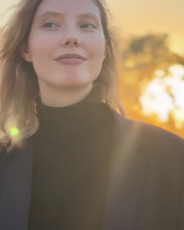 Anna Elef, at sunset